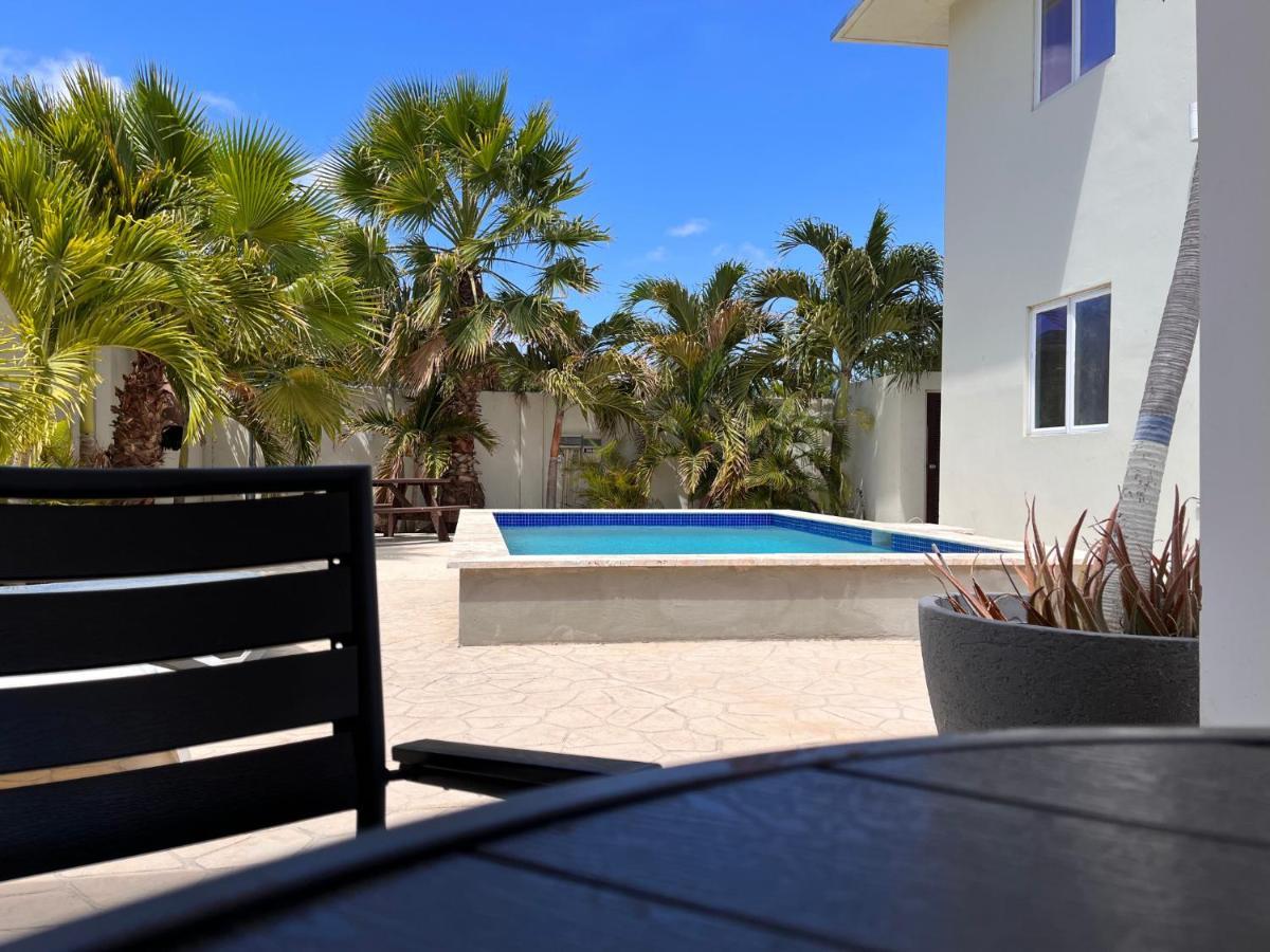 Andira Apartments Willemstad Kültér fotó