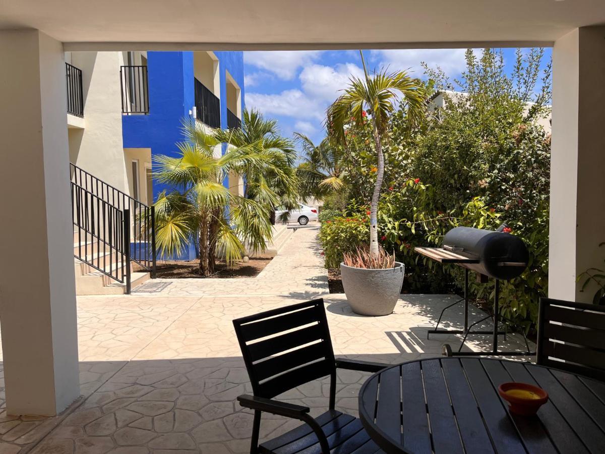 Andira Apartments Willemstad Kültér fotó