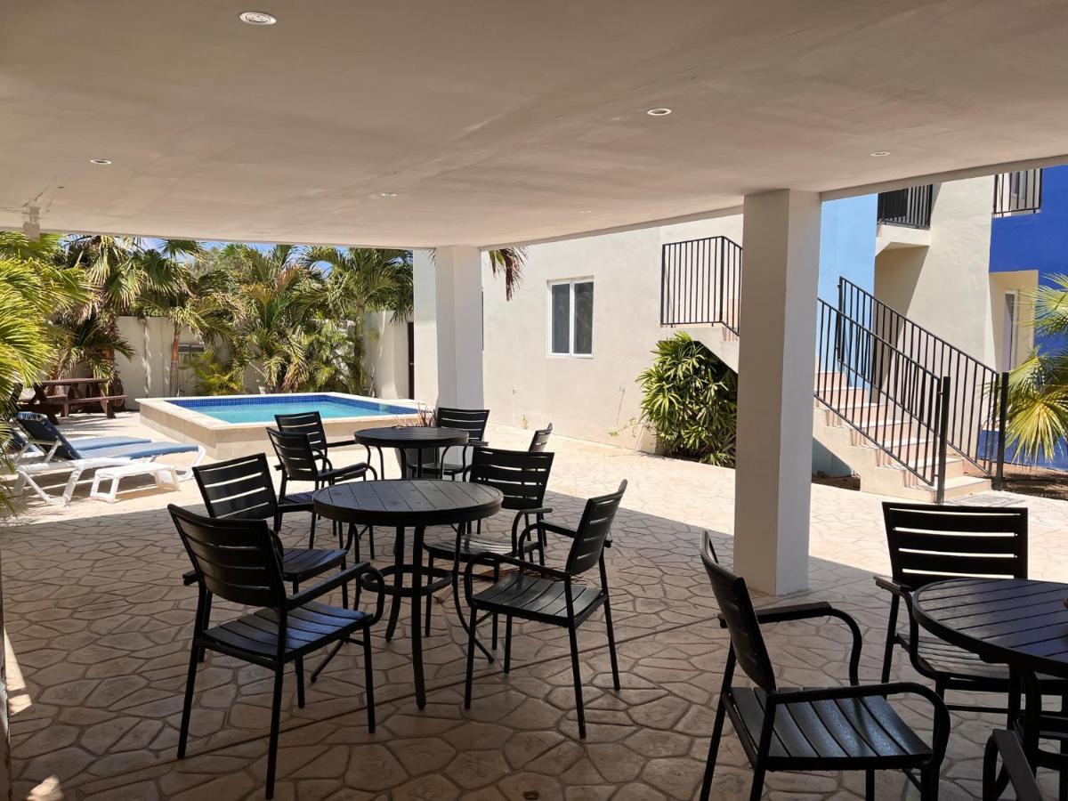 Andira Apartments Willemstad Kültér fotó